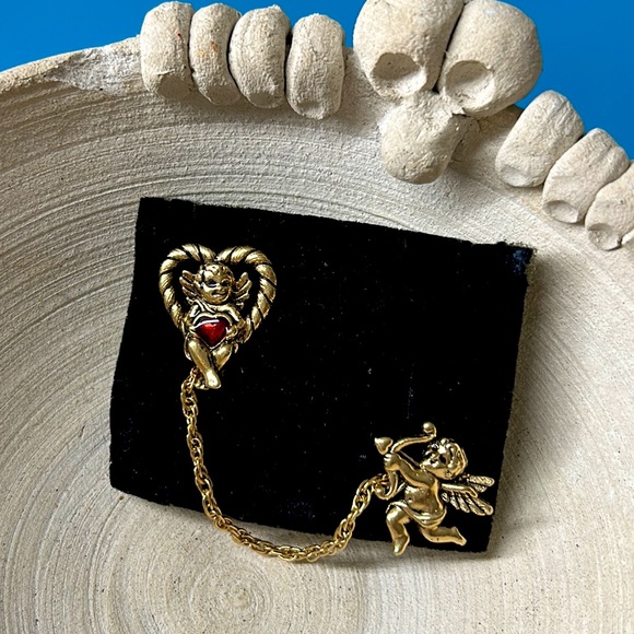 🖤1995 Avon Cherub pins - Picture 1 of 14